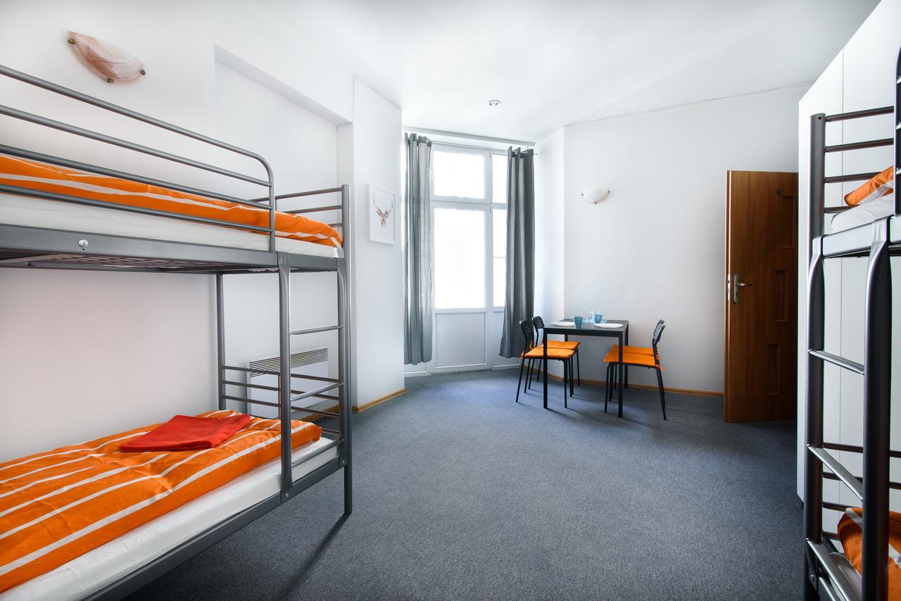 Constitution Square Rooms Varsavia Esterno foto