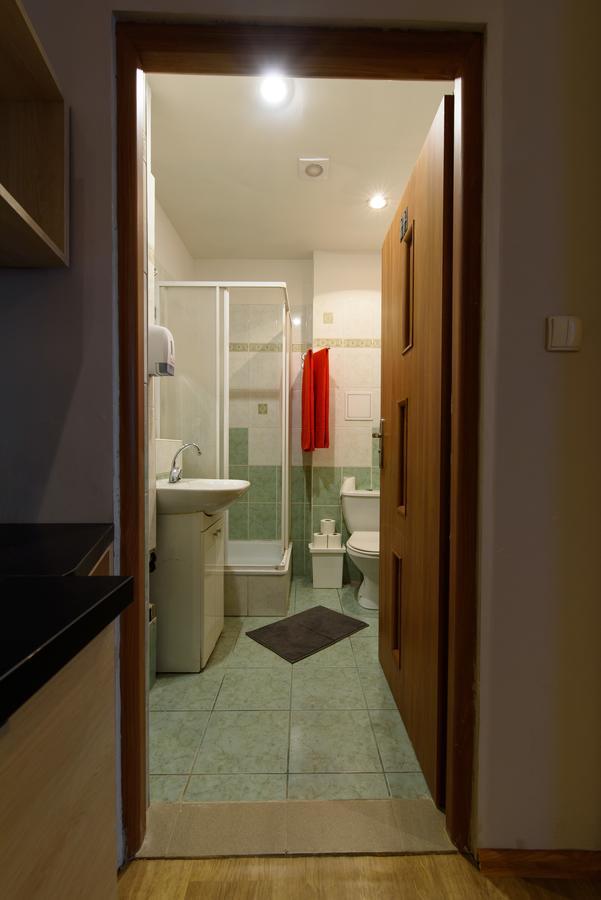 Constitution Square Rooms Varsavia Esterno foto